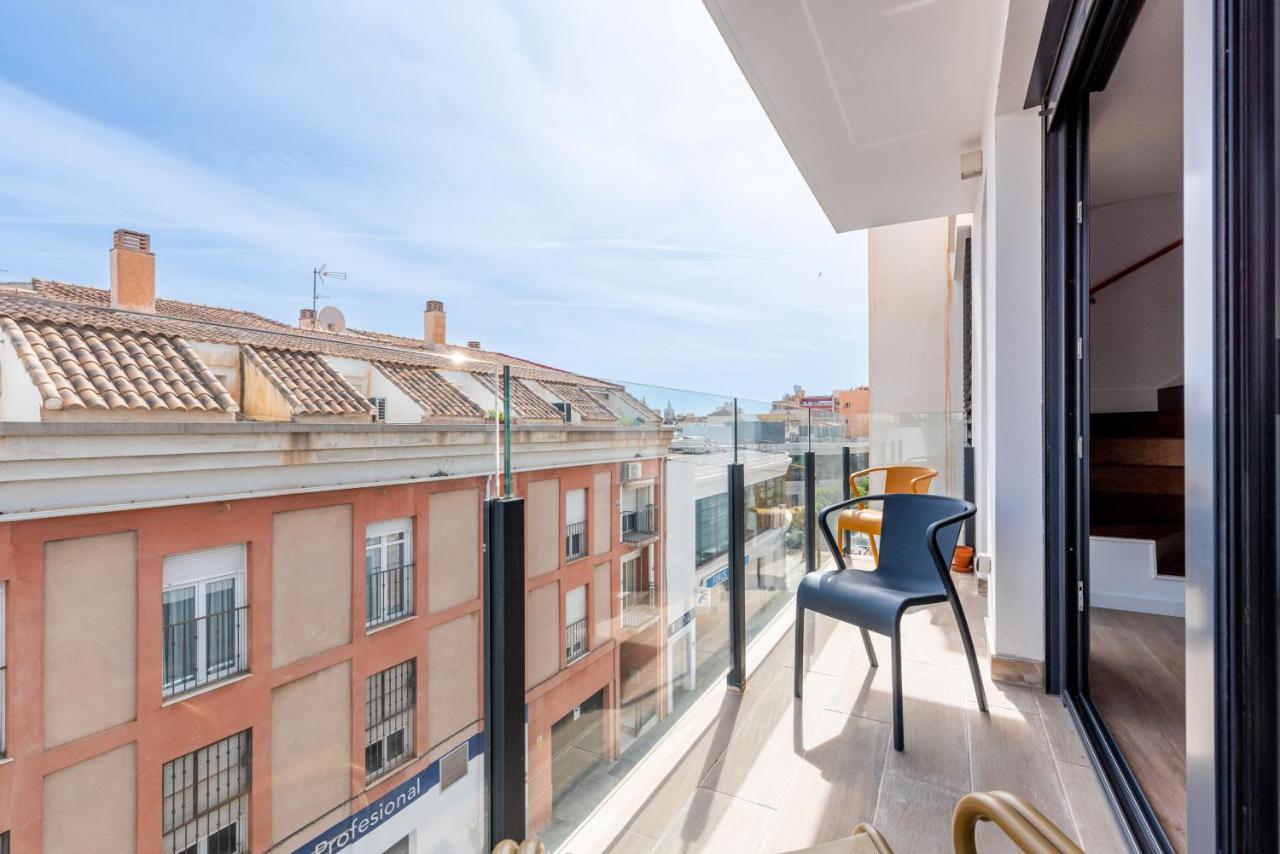Wintowinrentals Great Penthouse Newly Built Malaga Exterior photo